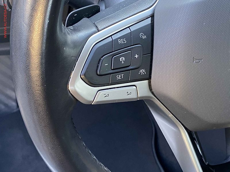 Volkswagen Passat (2023) 2.0 TDi, Elegance, DSG, TZ, - fotka 14 z 21