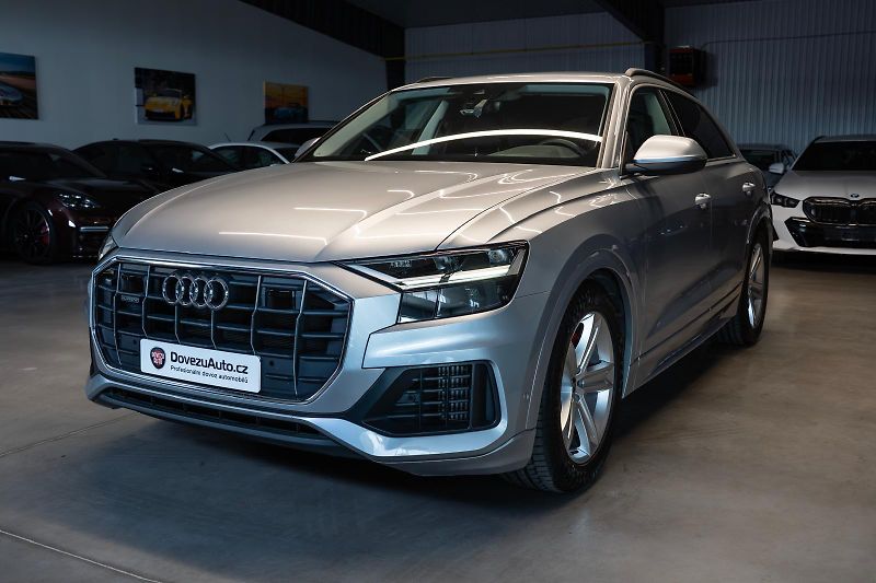 Audi Q8 55 TFSI e 250 kW, QUATTRO, DPH - fotografie inzerátu