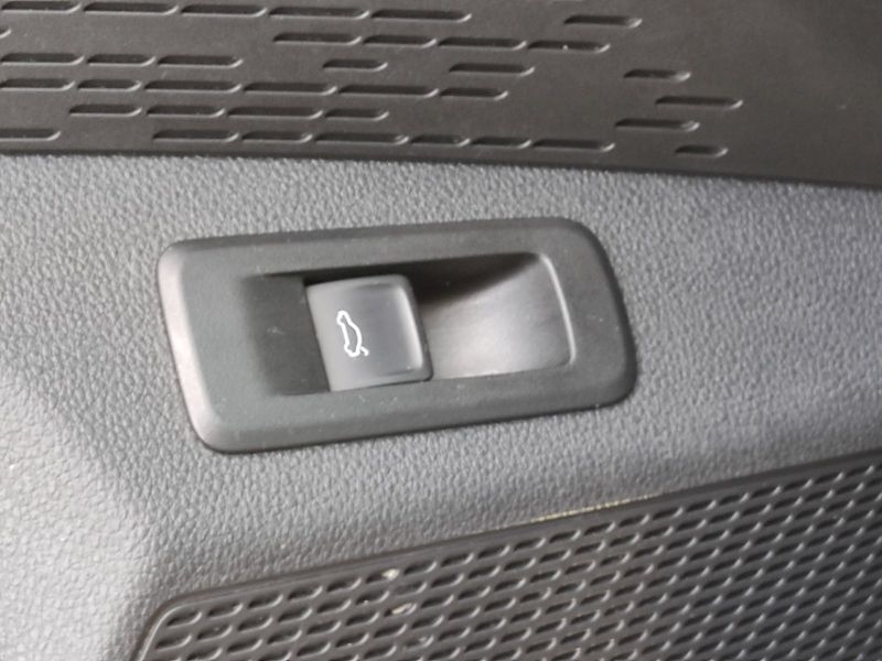 Škoda Octavia (2025) Top Selection 1,5 Tsi 110 Kw D - fotka 26 z 38