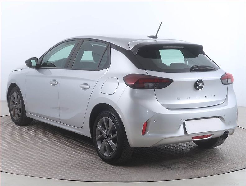 Opel Corsa (2025) 1.2, Serv.kniha, Tempomat - fotka 4 z 15