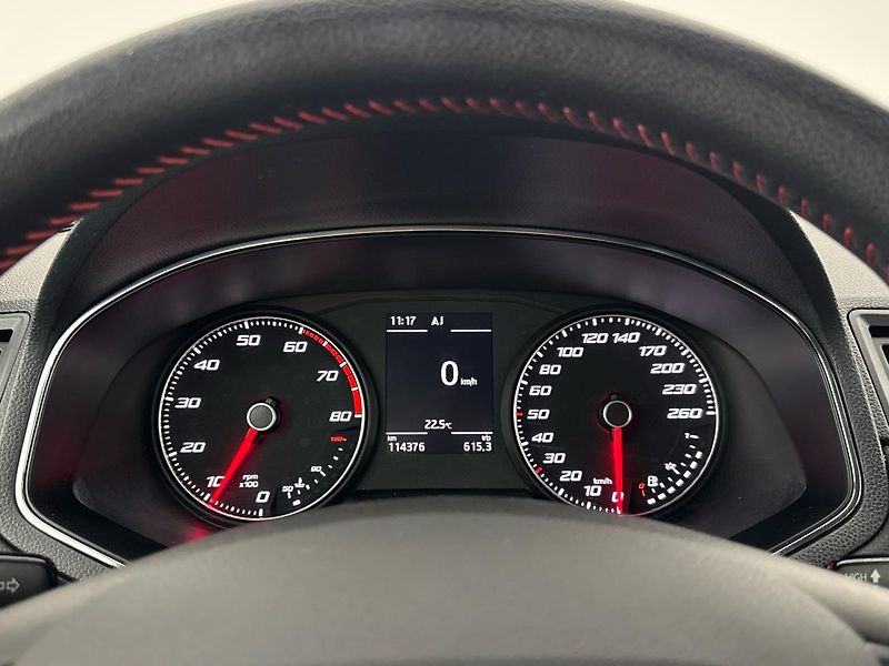 Seat Arona FR - fotka 11 z 27