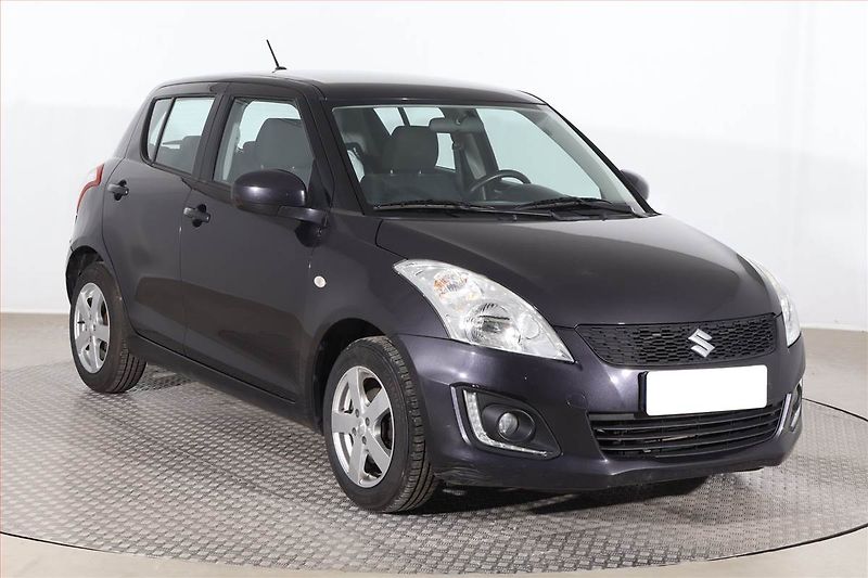 Suzuki Swift (2015) 1.2, Tempomat, Park. senzory - fotografie inzerátu