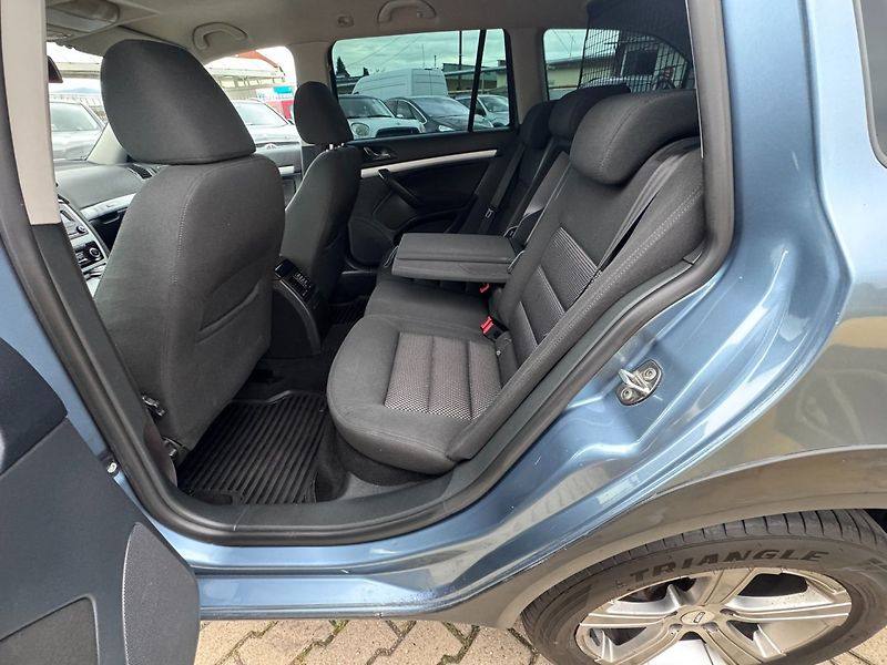 Škoda Octavia (2011) SCOUT 4X4 2,0 TDI 103 AUTOMAT - fotka 27 z 50