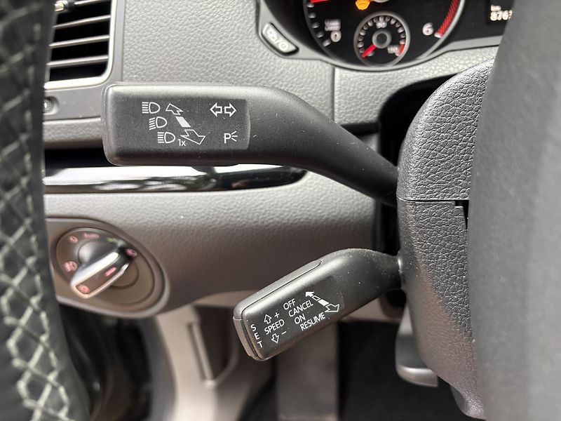 Volkswagen Sharan (2018) 2.0 TDi  110 kW Comfortline - fotka 8 z 22
