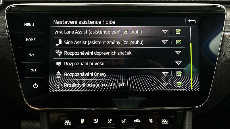 Škoda Superb 2.0 TSI DSG 4x4 Style - fotka 30 z 34