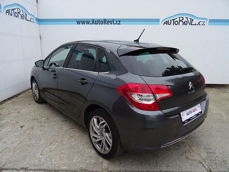 Citroën C4 (2013) 1.6HDi,84kW,S.kn,klima,ALU - fotka 3 z 23