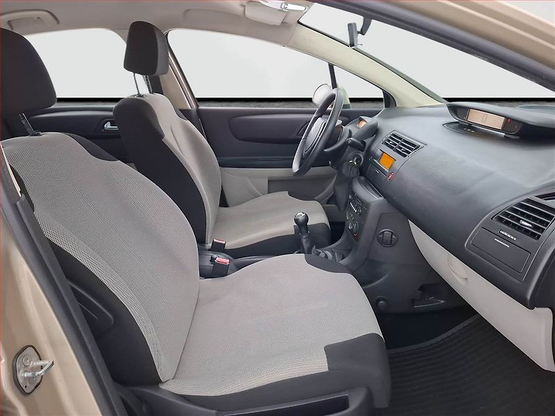 Citroën C4 (2007) 1.6 16V, Serv.kniha, nová STK - fotka 8 z 15
