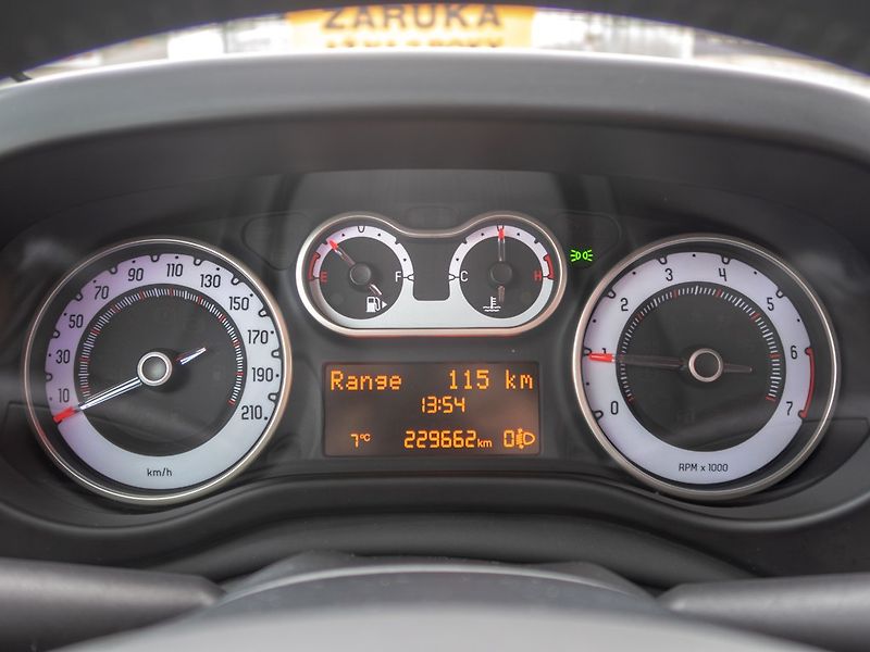 Fiat 500L (2013) 0.9T 77KW – KLIMA - fotka 20 z 44