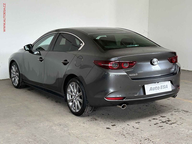 Mazda 3 (2020) 2.0i, 1.maj,ČR, AC, LED, navi - fotka 6 z 19