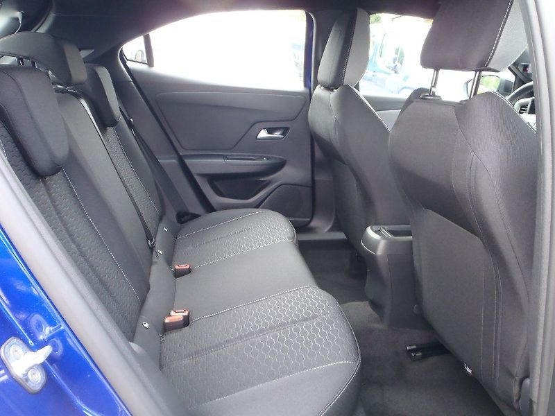 Opel Mokka Edition 1.2Turbo 100 kW - fotka 12 z 25