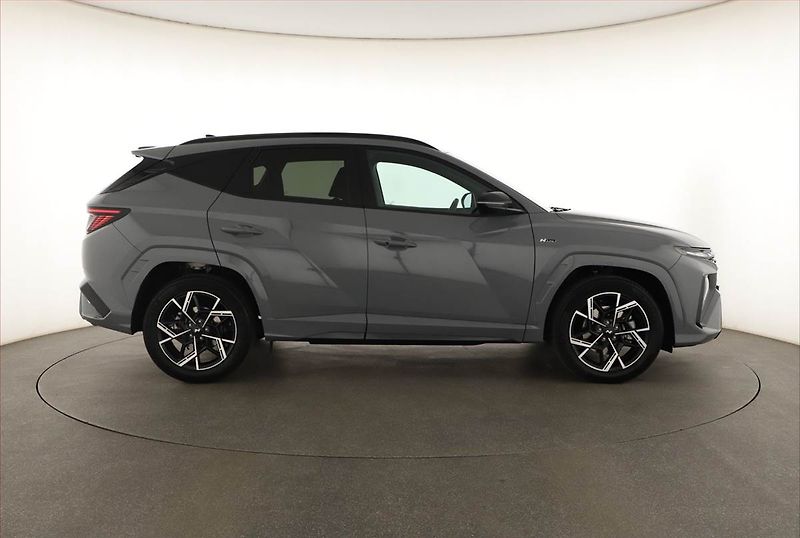 Hyundai Tucson (2026) 1.6 T-GDI, N-LINE, AUTOMAT - fotka 6 z 20