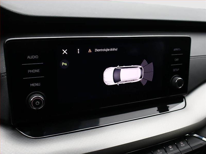 Škoda Octavia (2022) Ambition 2.0 TDI, ČR,1.maj - fotka 15 z 19
