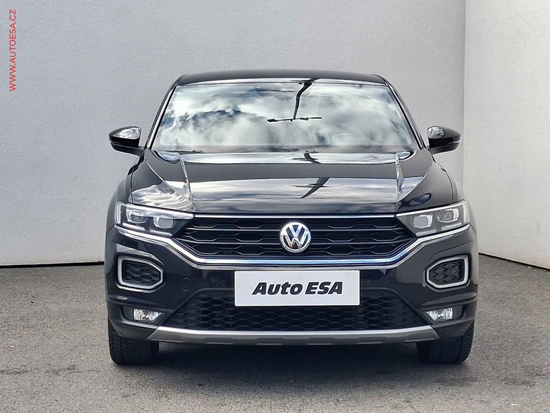 Volkswagen T-Roc (2018) 1.5 TSi, Highline, DSG, LED - fotka 2 z 21