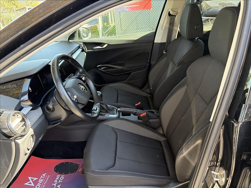 Škoda Fabia 1,0 TSi DPH 60t km  Matrix LED - fotka 11 z 50