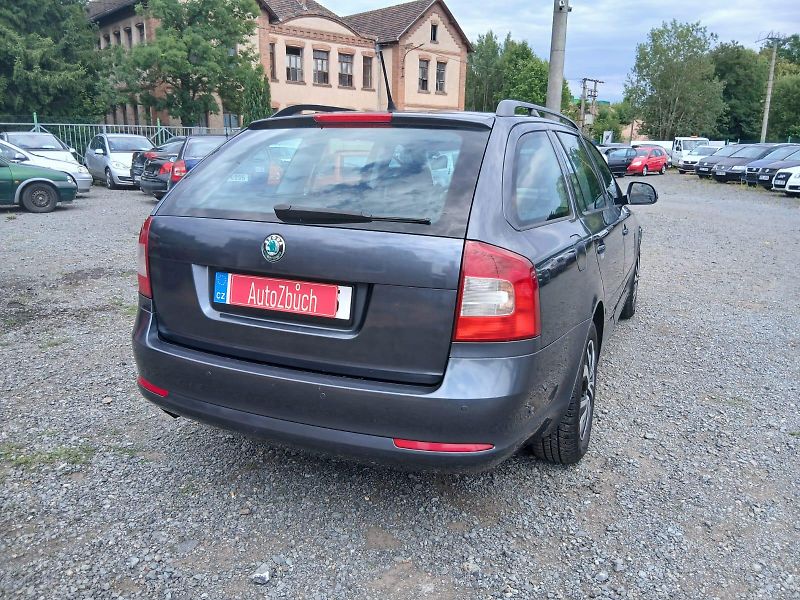 Škoda Octavia 1.6 TDI, BEZ KOROZE! - fotka 12 z 43