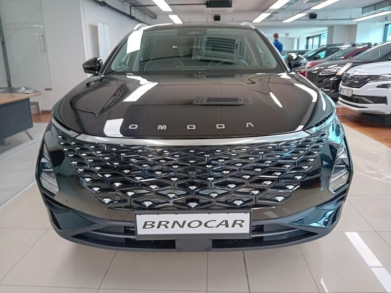 Omoda 5 PREMIUM 1,6TGDI, ČR, 1.MAJ - fotka 2 z 21