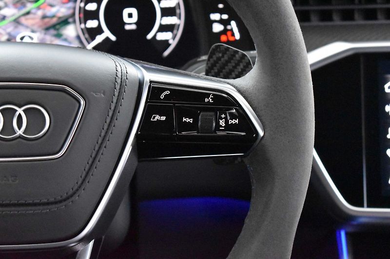 Audi RS 6 463kW PERFORMANCE*ČR*ZÁRUKA*DP - fotka 17 z 32