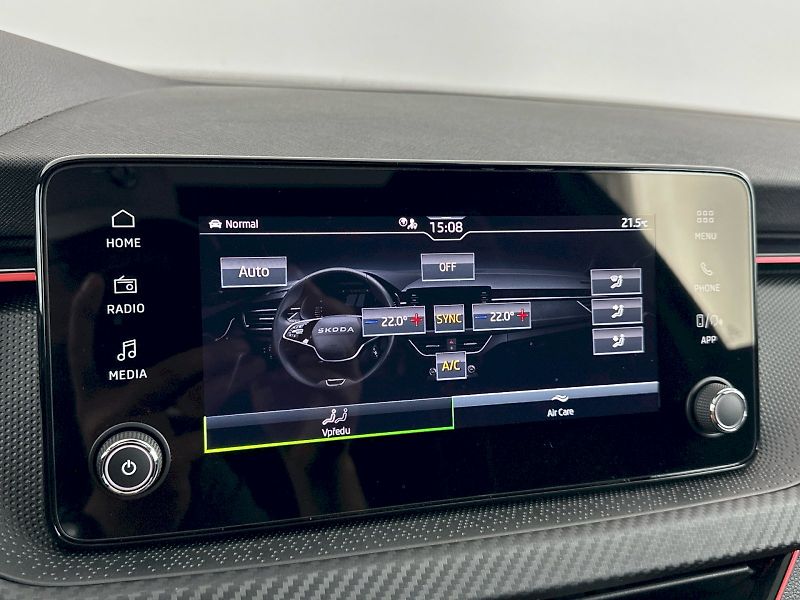 Škoda Kamiq (2025) DSG 1.0TSI 85kW Monte Carlo - fotka 18 z 30