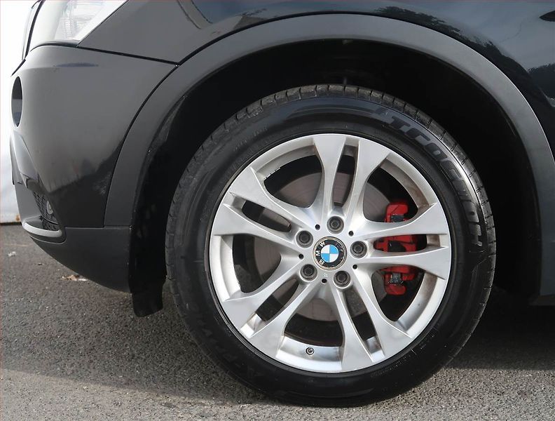BMW X3 (2011) xDrive20i, 4X4, Automat - fotka 15 z 19
