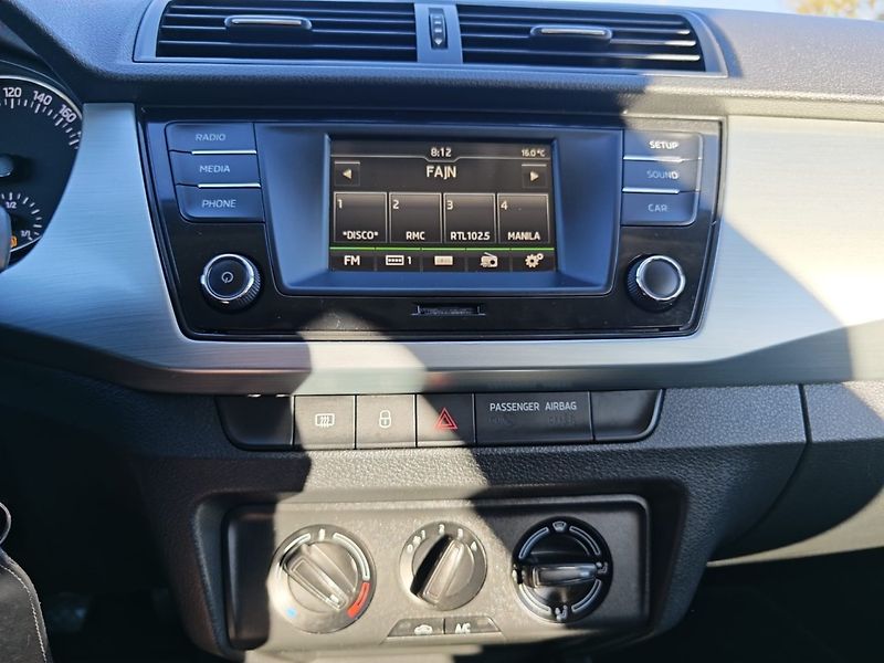 Škoda Fabia (2016) 1.2 TSi 66kw/ Tempomat/1.MAJ - fotka 26 z 29
