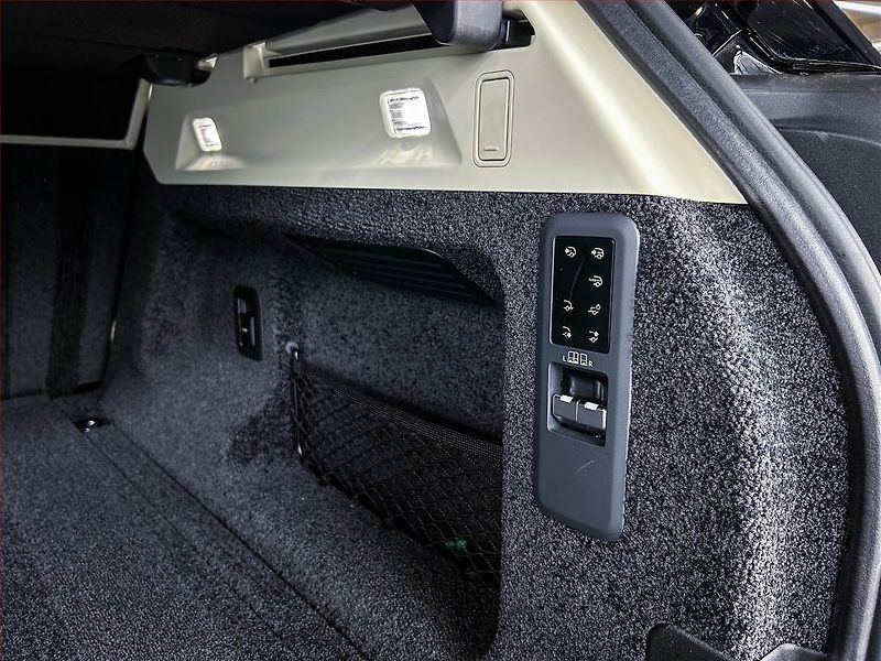 Land Rover Range Rover (2025) D350 - fotka 27 z 28