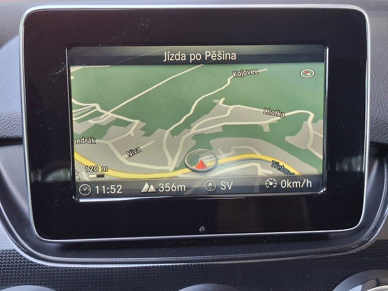 Mercedes-Benz Třídy B (2017) B 180D 80kW -S.KNIHA-SENZORY - fotka 14 z 45