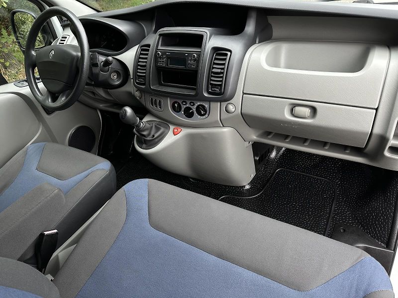 Renault Trafic 2.0dCi 90PS L1-H1 CHLAĎÁK Carr - fotka 28 z 28