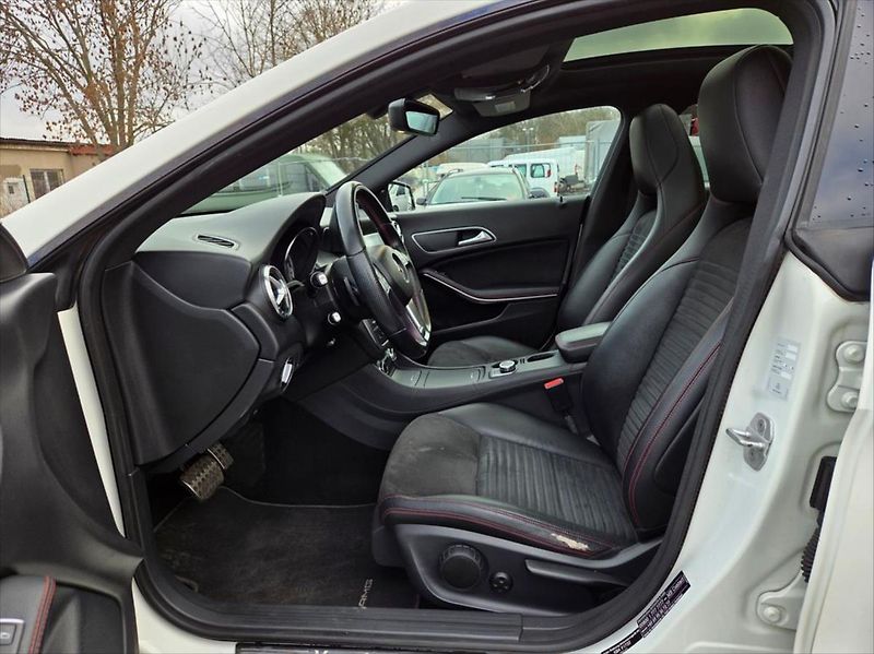 Mercedes-Benz CLA 1,8 100 KW 200 CDi automat - fotka 10 z 26