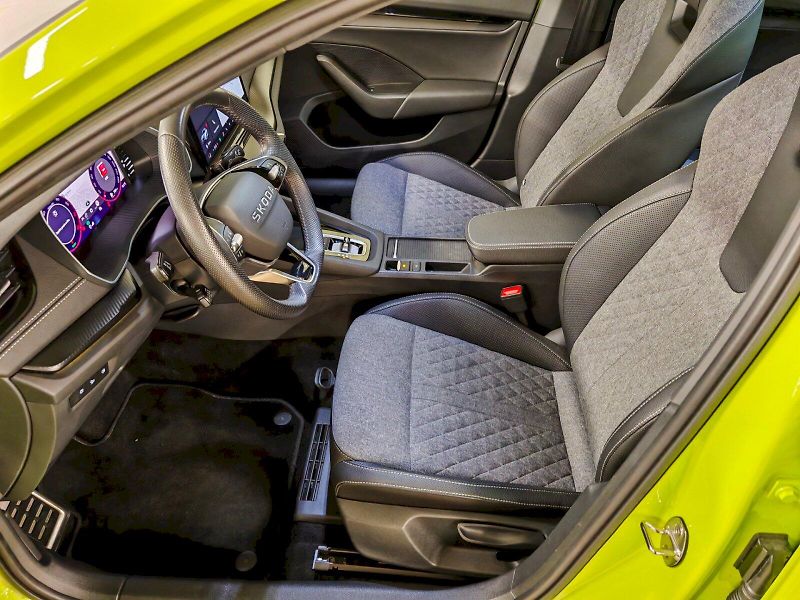 Škoda Octavia (2025) 1.5 TSI 110 kW DSG Sportline - fotka 23 z 33