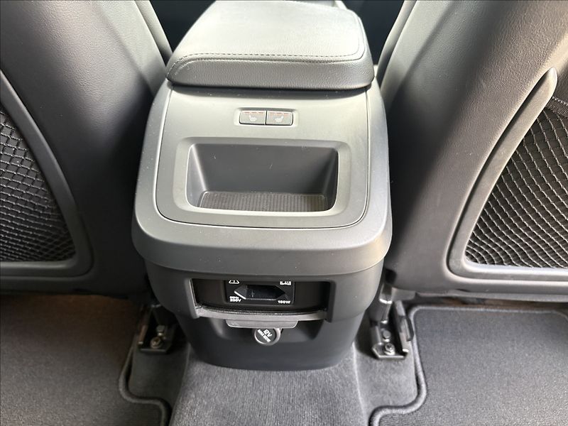 Volvo XC60 T4 155 KW POLESTAR MONENTUM - fotka 25 z 30