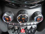 Mini Cooper 1,5 i 100kW - náhled 22