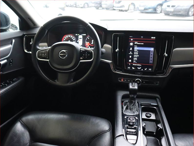Volvo S90 (2018) D4, Automat, Serv.kniha, Kůže - fotka 7 z 23