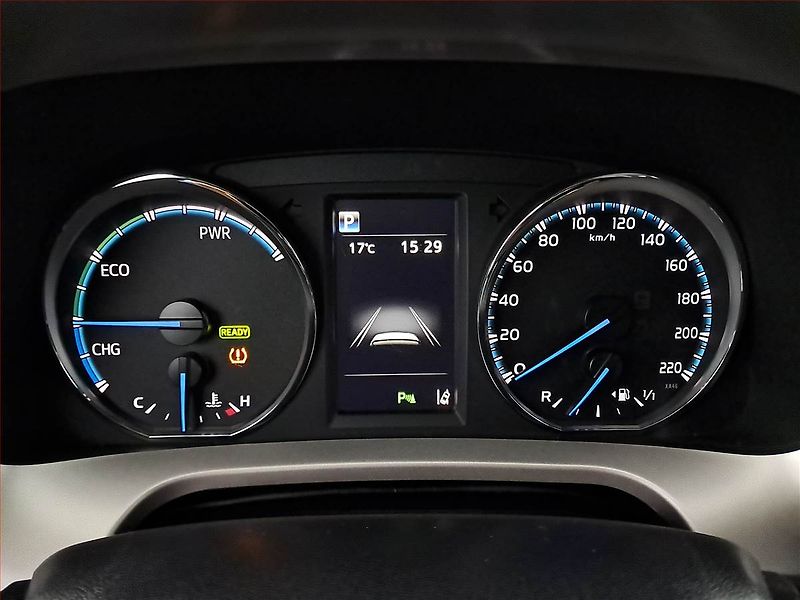 Toyota RAV4 (2018) 2.5 Hybrid - fotka 11 z 18