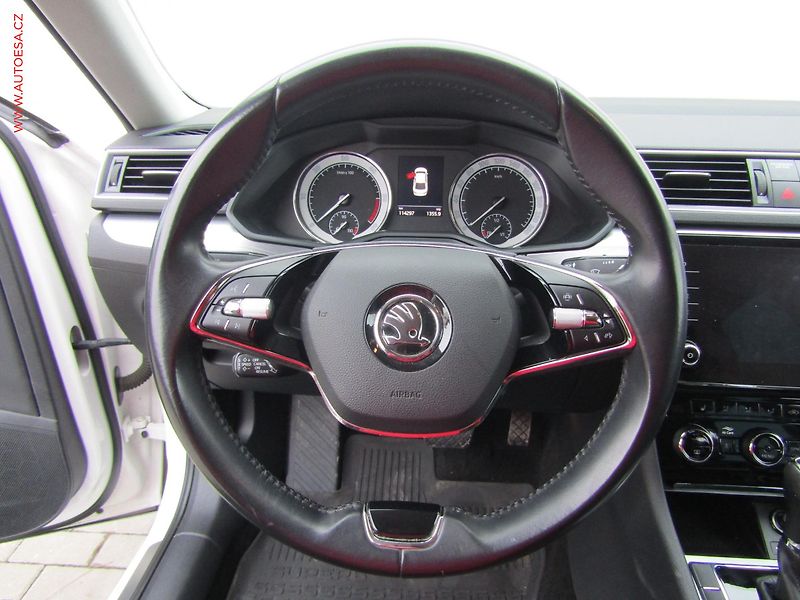 Škoda Superb (2020) 2.0TDi, ČR, Ambition, DSG - fotka 12 z 16