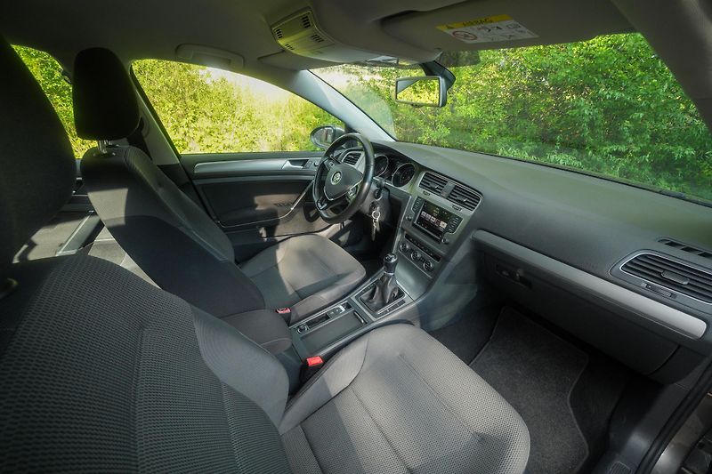 Volkswagen Golf Variant (2016) - fotka 15 z 25