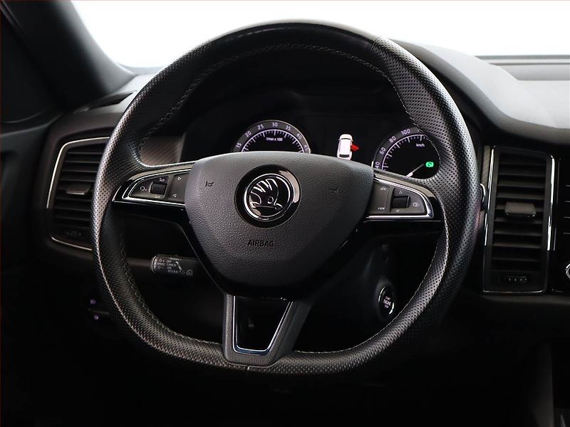 Škoda Kodiaq (2019) Sportline 2.0 TDI 4x4 - fotka 14 z 23