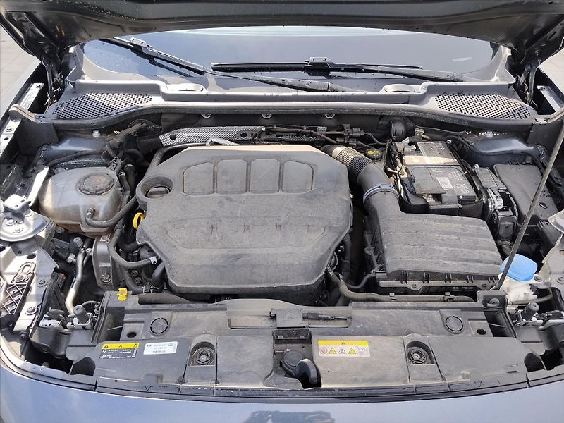 Cupra Formentor 2,0   2.0 TSI 190K DSG 4Drive - fotka 33 z 34