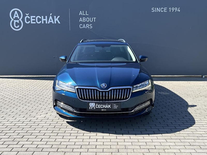 Škoda Superb 2.0TDi*110kw*DSG*Style - fotka 2 z 39