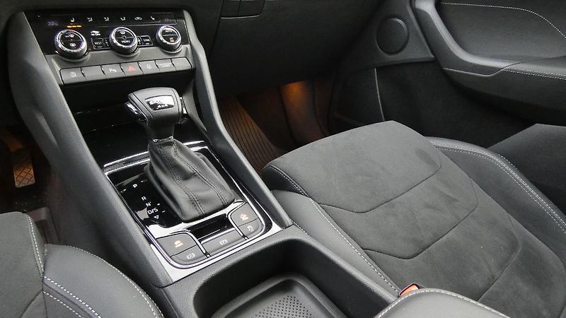Škoda Kodiaq 2.0 TDI 110 kW Style 4x4 DSG - fotka 6 z 24