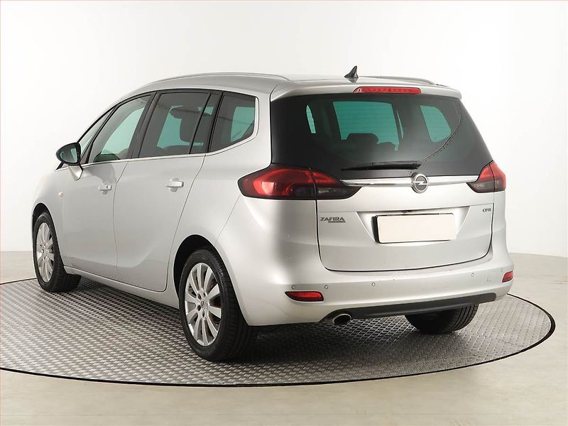 Opel Zafira (2014) 2.0 CDTI, Automat, 7 míst - fotka 4 z 21