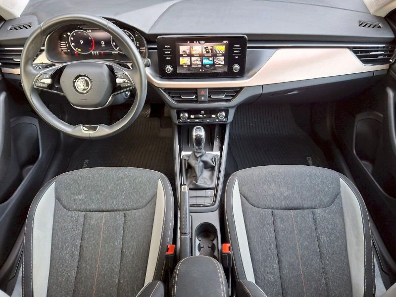 Škoda Kamiq (2022) Style DSG 1,0TSi 81kW - fotka 5 z 35