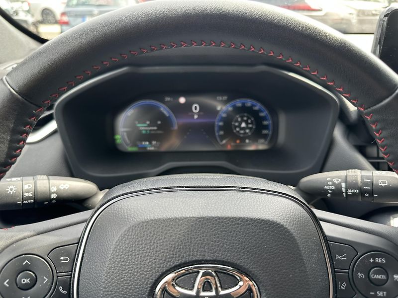 Toyota RAV4 (2025) 2.5 PHEV - SELECTION - fotka 9 z 25