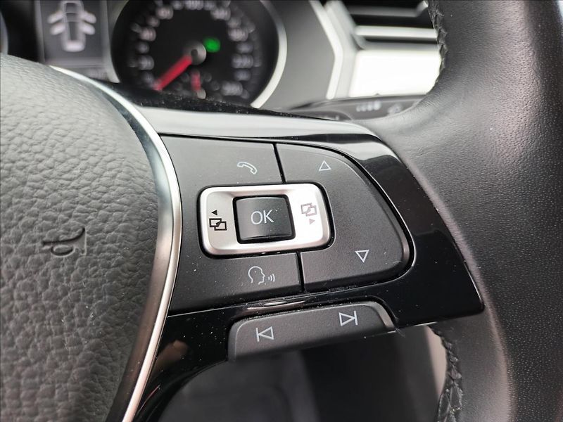 Volkswagen Passat 2,0 TDI,110kw,LED,SERVIS,TAŽNÉ - fotka 34 z 49