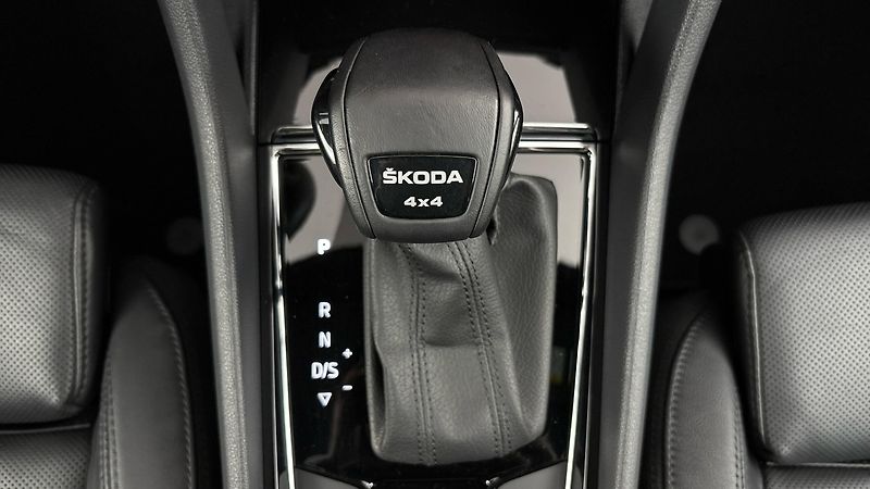 Škoda Kodiaq 2.0 TDI DSG 4x4 L&K - fotka 29 z 36