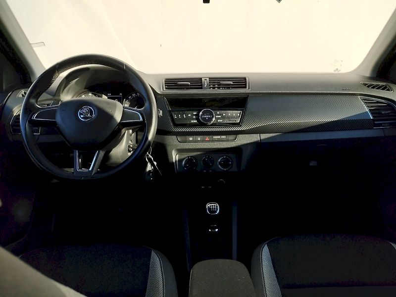 Škoda Fabia (2015) Ambition 1,0 Tsi 81 Kw - fotka 5 z 28