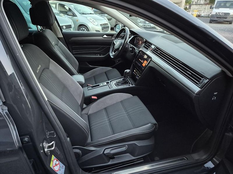 Volkswagen Passat Variant (2021) 2.0TDI 147kW ALLTRACK DSG 4X4 - fotka 38 z 56