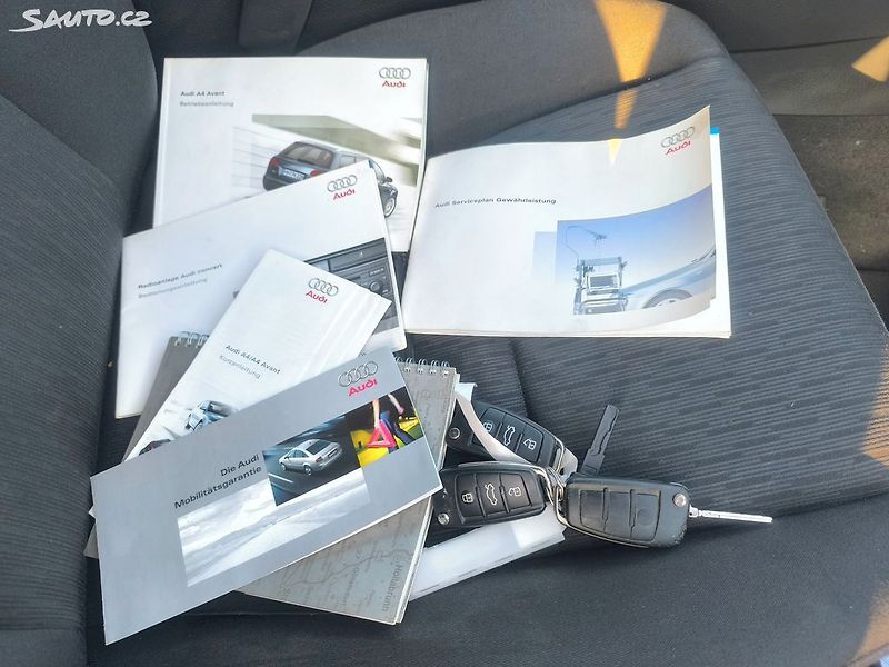 Audi A4 TDI 4X4,135TKM,KRÁSNÁ,SERVISKA - fotka 10 z 25
