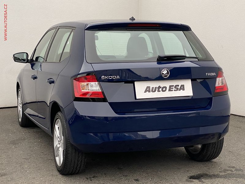 Škoda Fabia (2017) 1.0 TSi, Active, park.čidla - fotka 6 z 18