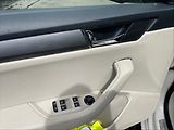 Škoda Superb 1,5 TSI 110 Style - náhled 11