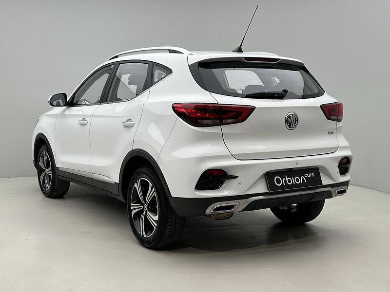 MG ZS 1.5 ESSENTIAL PLUS CZ 1.maj.  - fotka 10 z 38